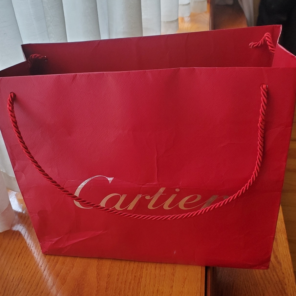 Cartier shopping bag 🛍 Red